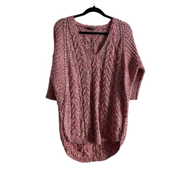 Express Women Sz L Red/White 3/4 Sleeve V-Neck Rounded Hem Pullover Sweater - Picture 1 of 8